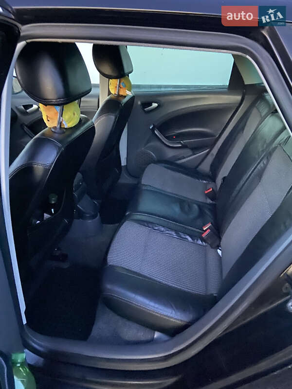 Универсал SEAT Ibiza 2011 в Березному фото 8 Универсал SEAT Ibiza 2011 в Березному