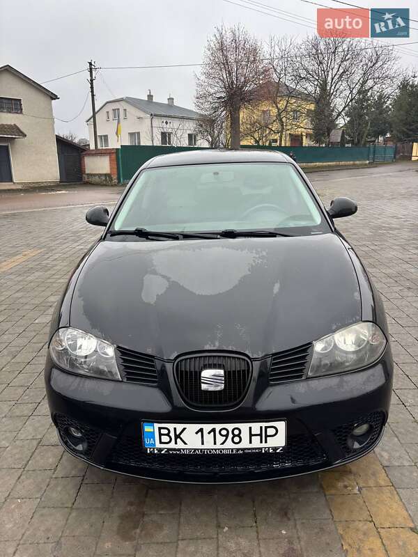 Хетчбек SEAT Ibiza 2008 в Ременеві