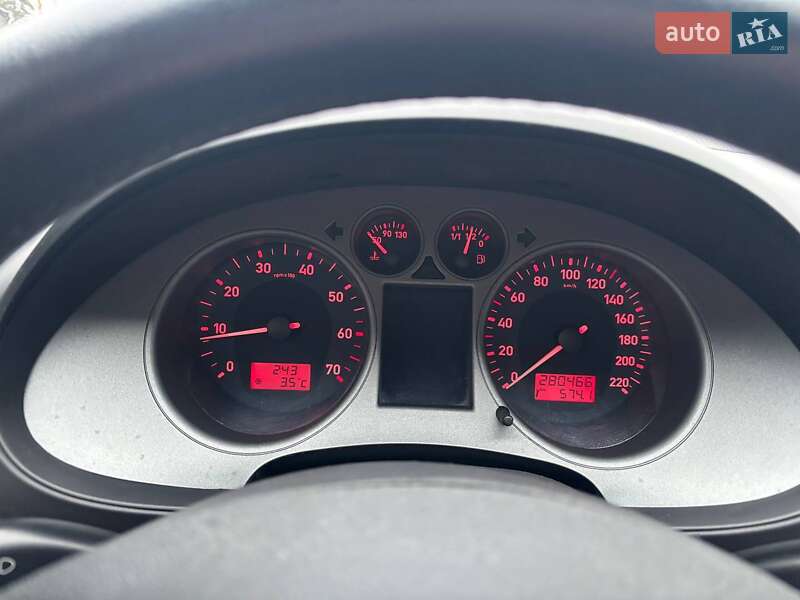 Хетчбек SEAT Ibiza 2008 в Ременеві