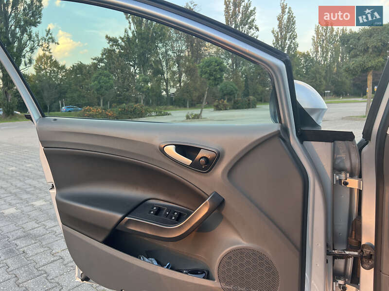 Хэтчбек SEAT Ibiza 2011 в Львове фото 18 Хэтчбек SEAT Ibiza 2011 в Львове