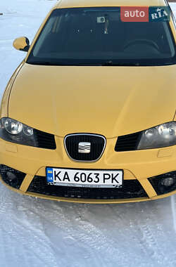 Хэтчбек SEAT Ibiza 2007 в Киеве