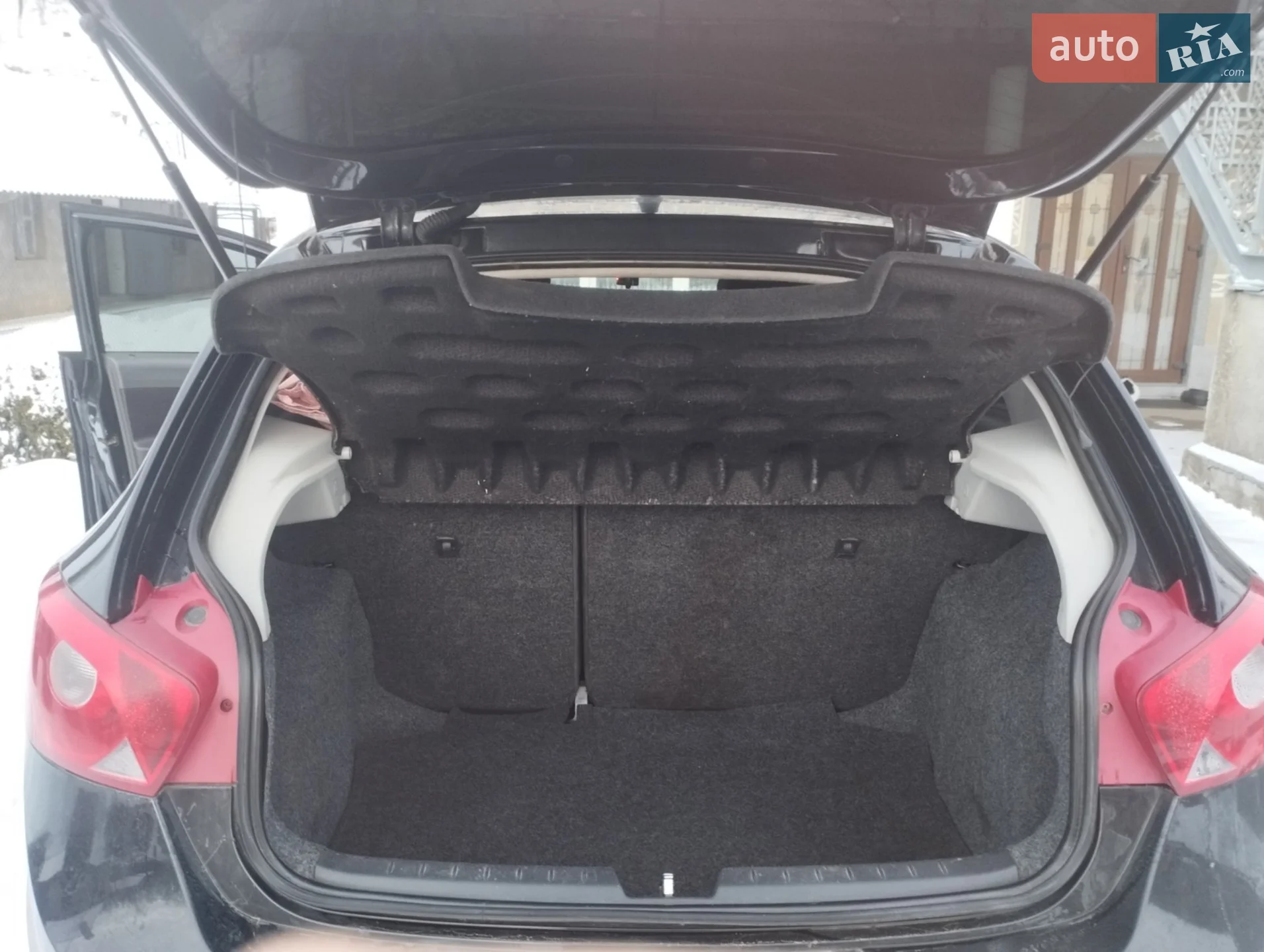 2011 SEAT Ibiza - мініатюра 6