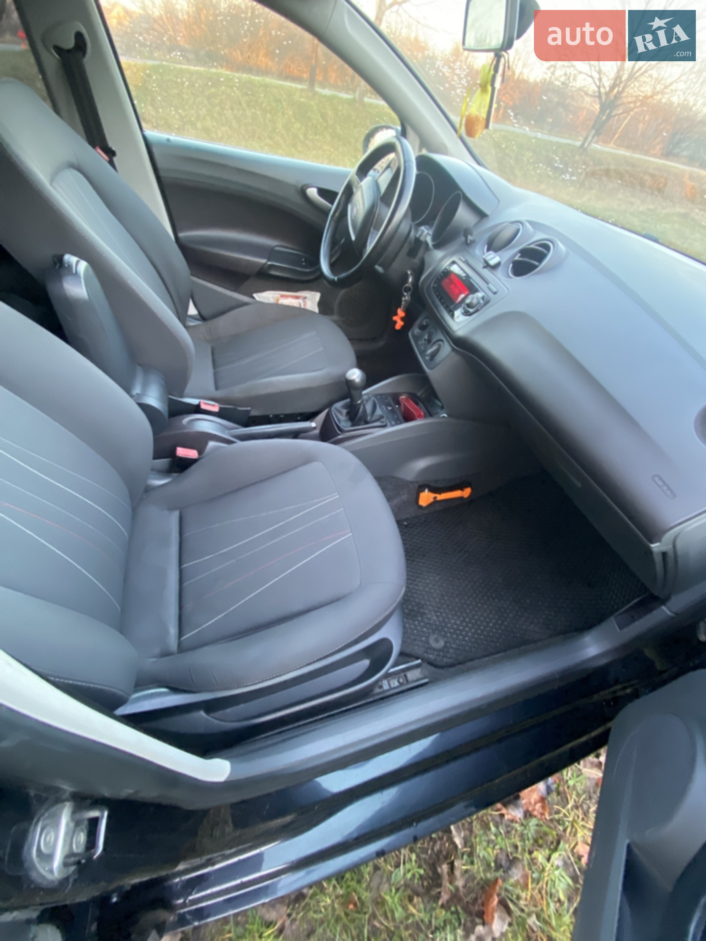 2011 SEAT Ibiza - мініатюра 7