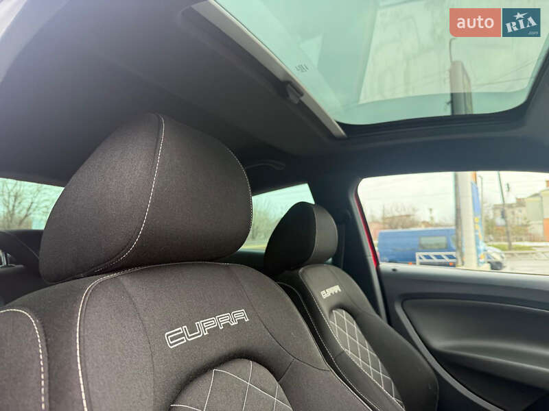 Хэтчбек SEAT Ibiza 2011 в Луцке