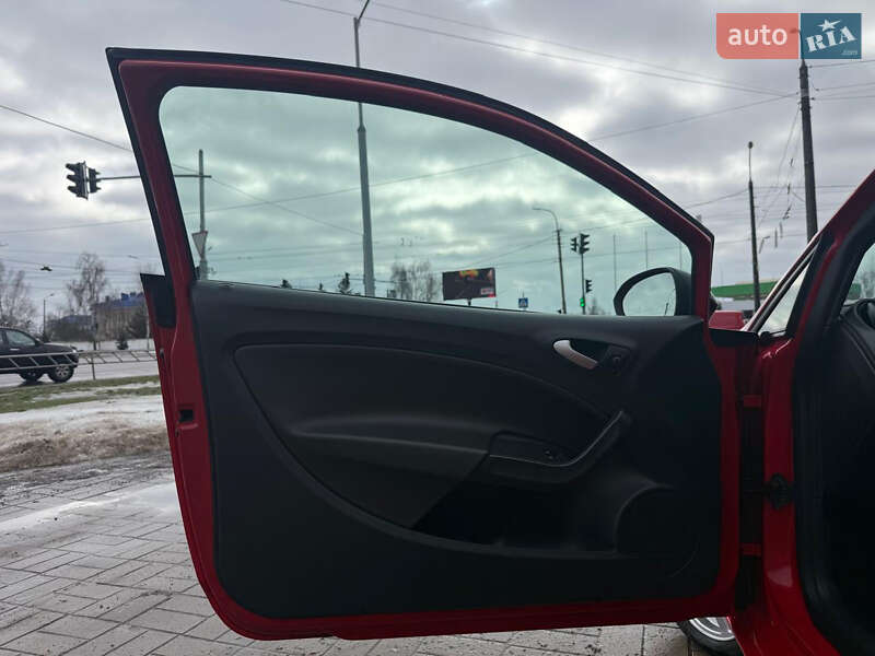 Хэтчбек SEAT Ibiza 2011 в Луцке