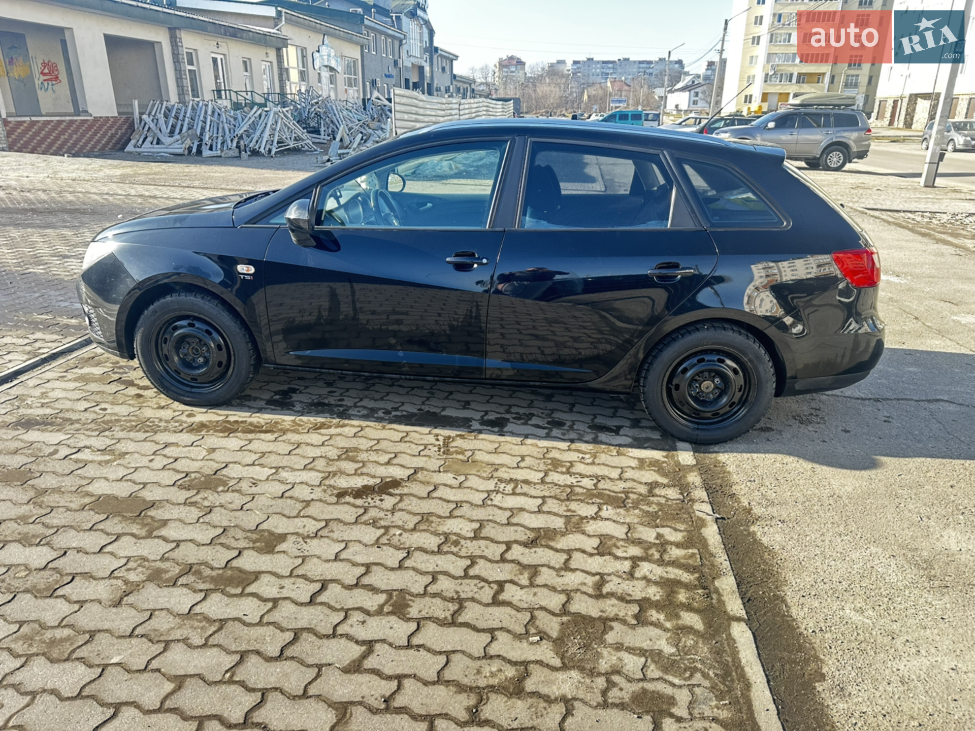 2011 SEAT Ibiza - мініатюра 9