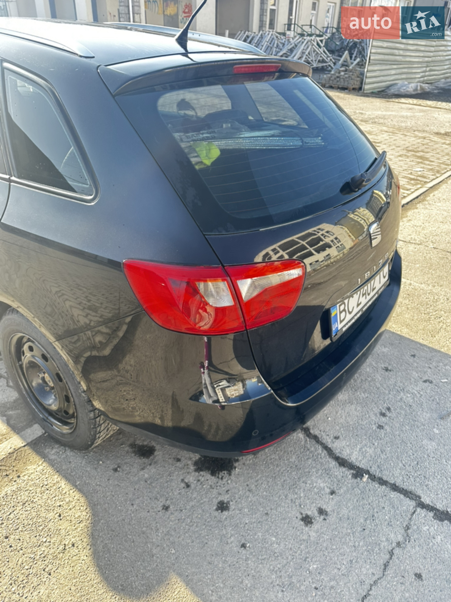 2011 SEAT Ibiza - мініатюра 12