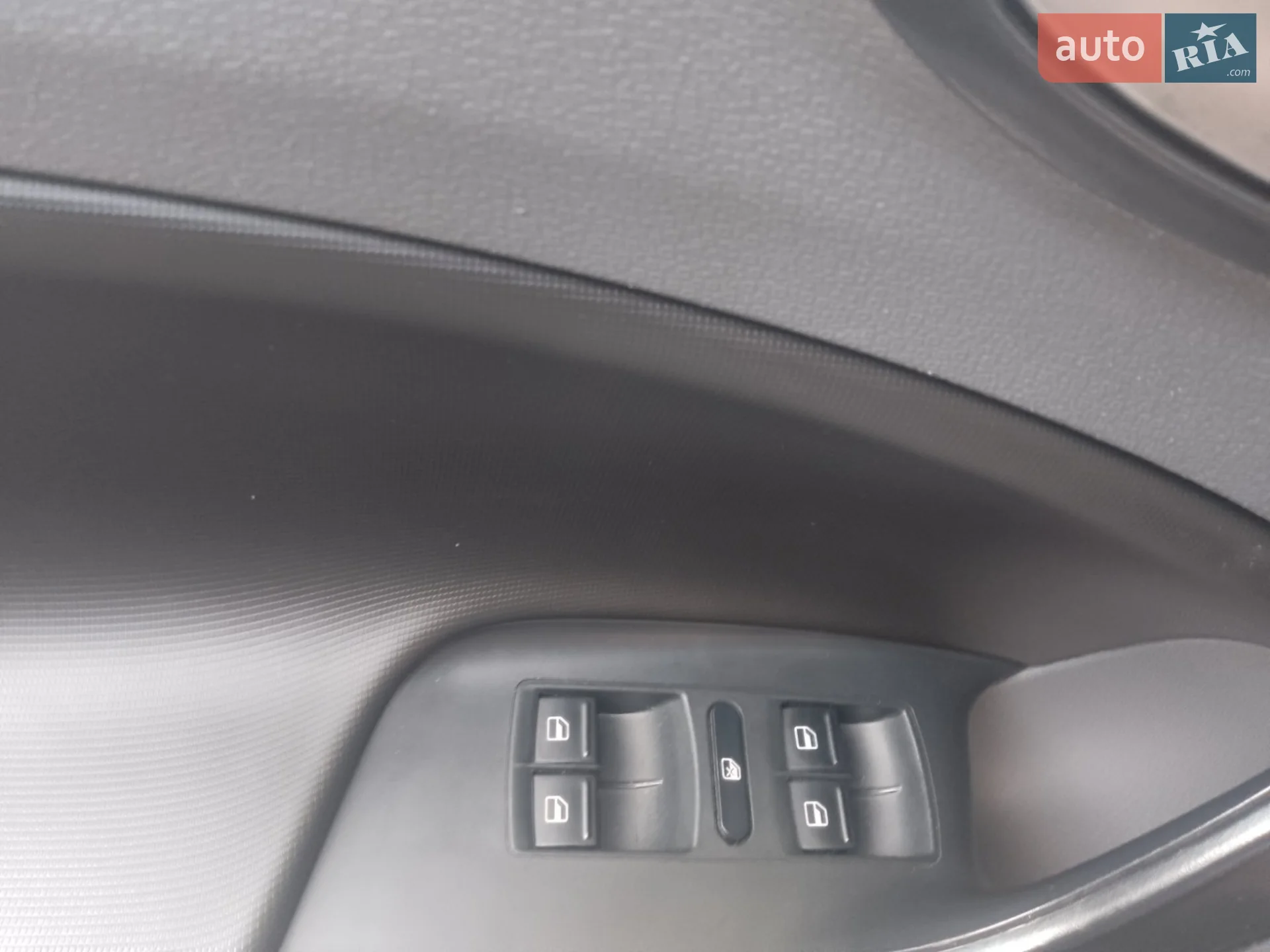 2011 SEAT Ibiza - мініатюра 9