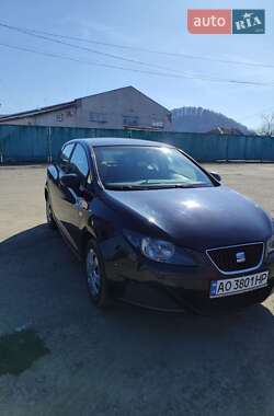 Хэтчбек SEAT Ibiza 2010 в Мукачево