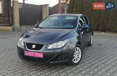 Хэтчбек SEAT Ibiza 2011 в Луцке
