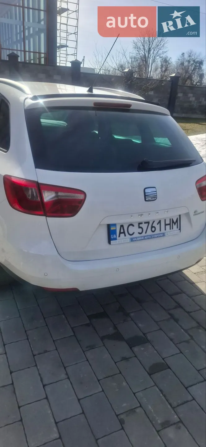 2011 SEAT Ibiza - мініатюра 4