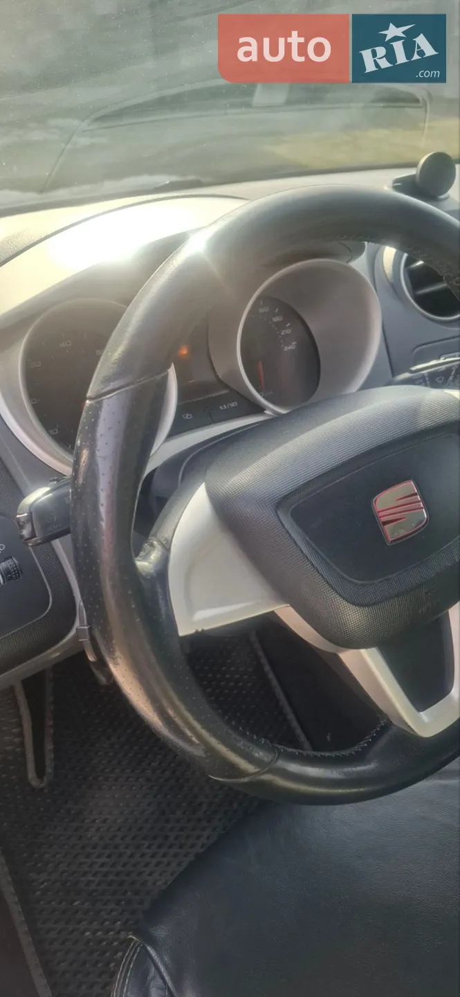 2011 SEAT Ibiza - мініатюра 9