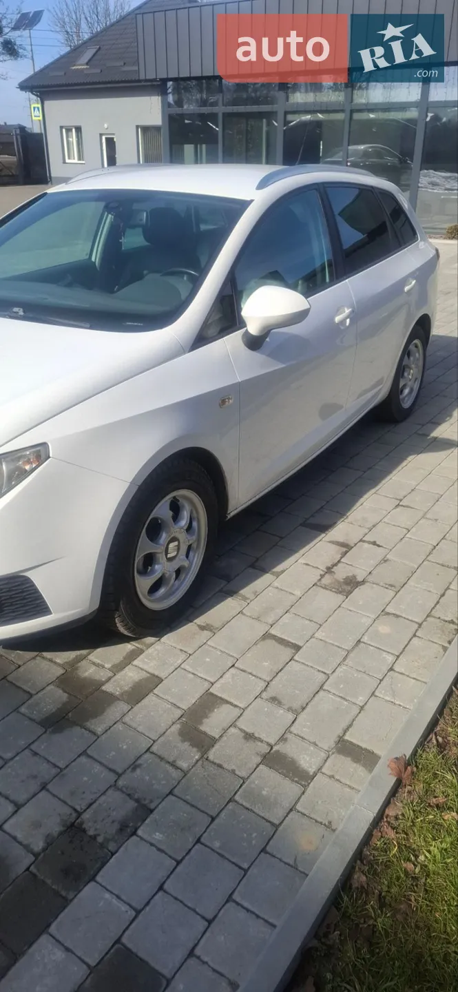 2011 SEAT Ibiza - мініатюра 3