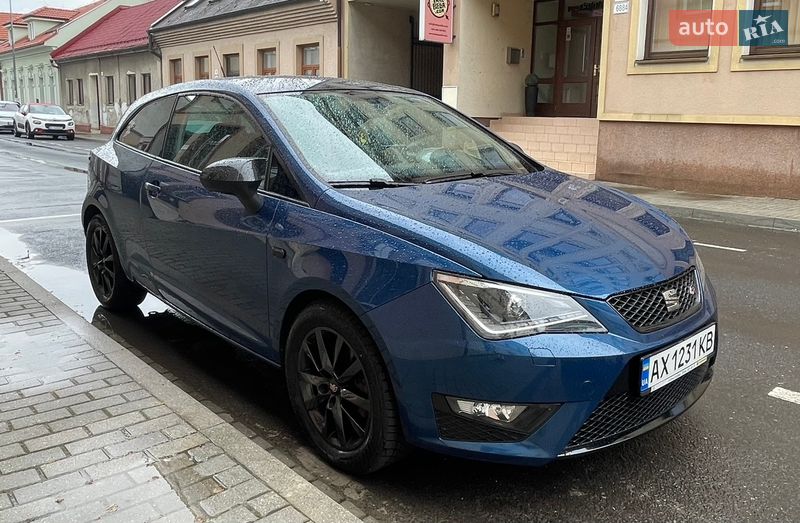 Хэтчбек SEAT Ibiza 2015 в Львове