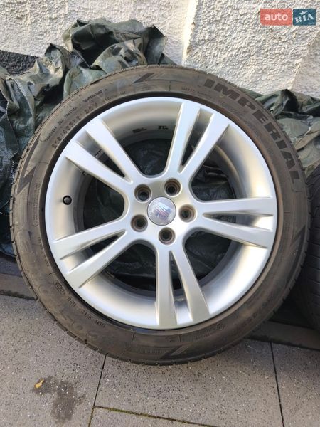 Хэтчбек SEAT Ibiza 2008 в Старой Выжевке