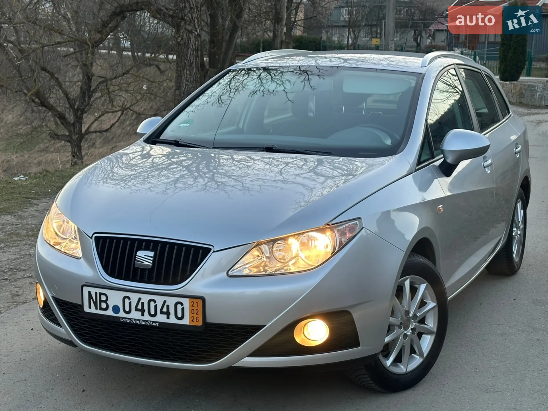 2011 SEAT Ibiza - мініатюра 4