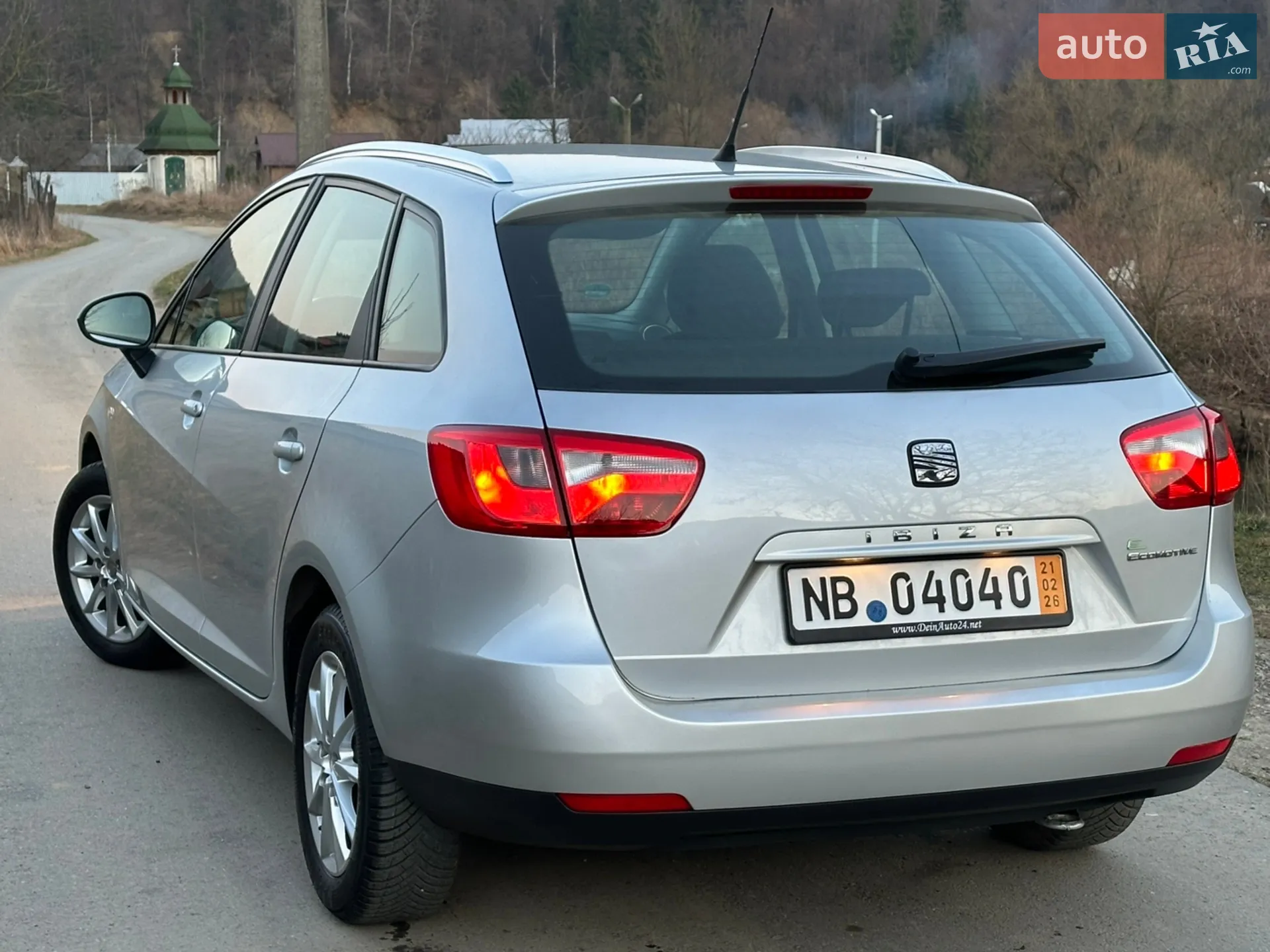2011 SEAT Ibiza - мініатюра 8