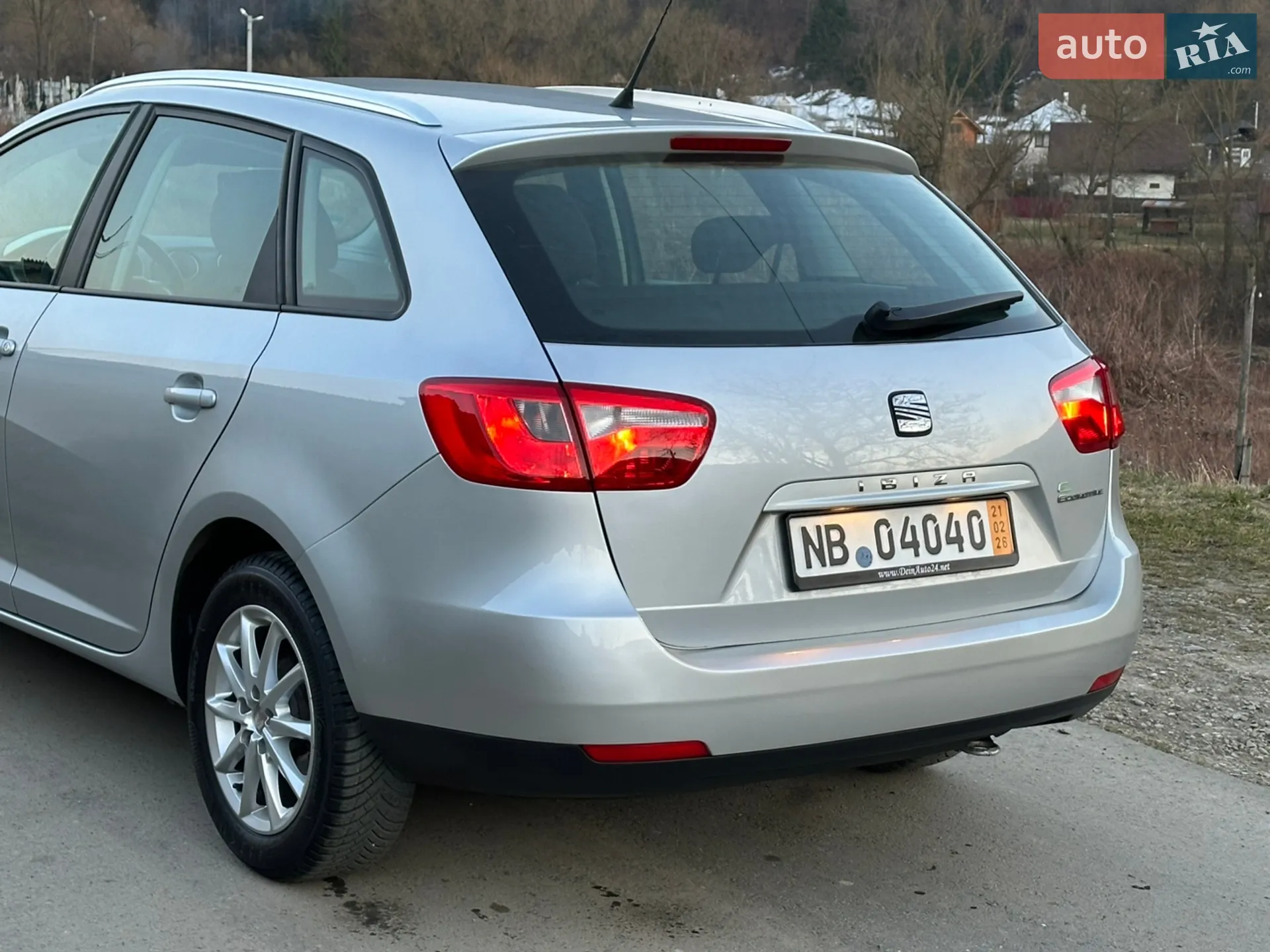 2011 SEAT Ibiza - мініатюра 9