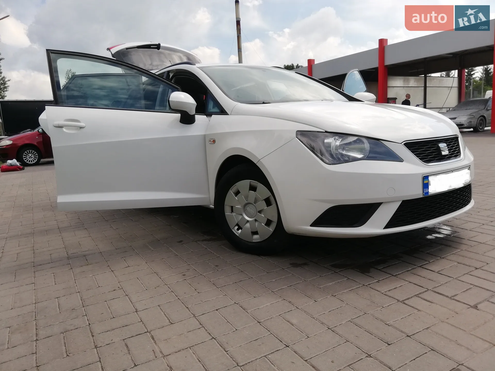 2013 SEAT Ibiza - мініатюра 11