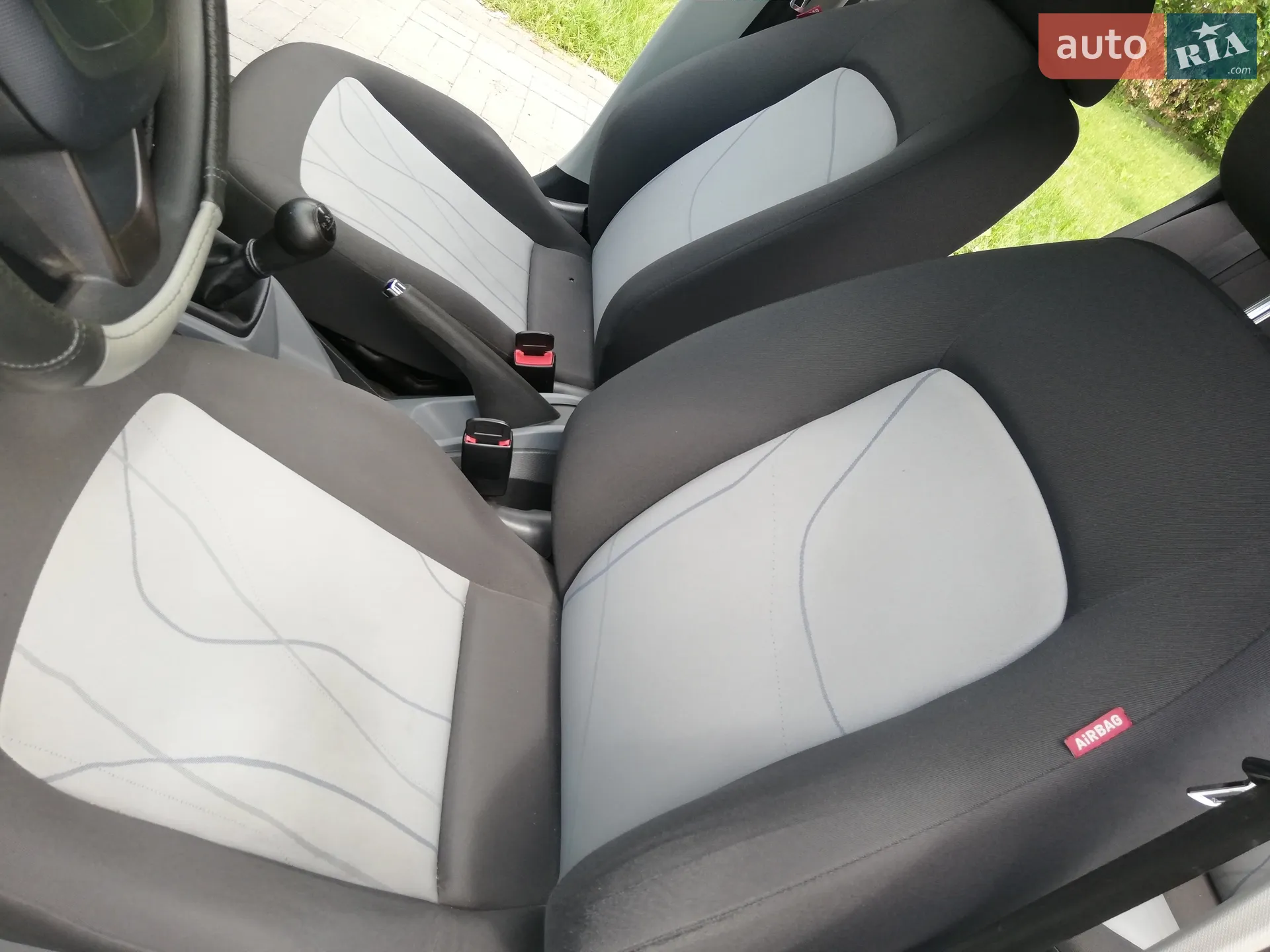 2013 SEAT Ibiza - мініатюра 20