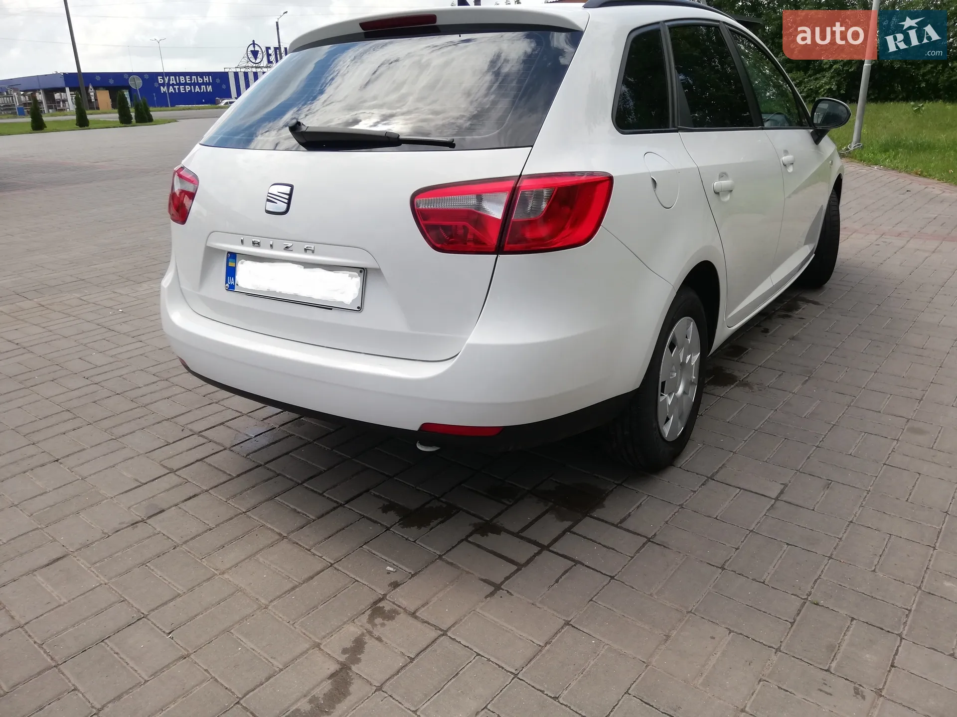 2013 SEAT Ibiza - мініатюра 4