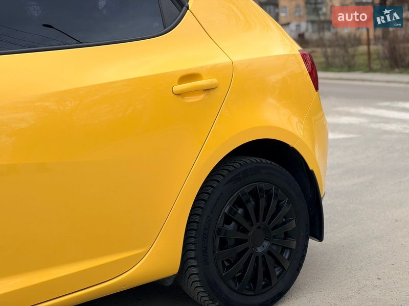 Хетчбек SEAT Ibiza 2010 в Стрию