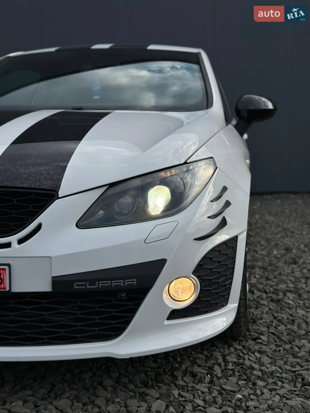 2011 SEAT Ibiza - мініатюра 8