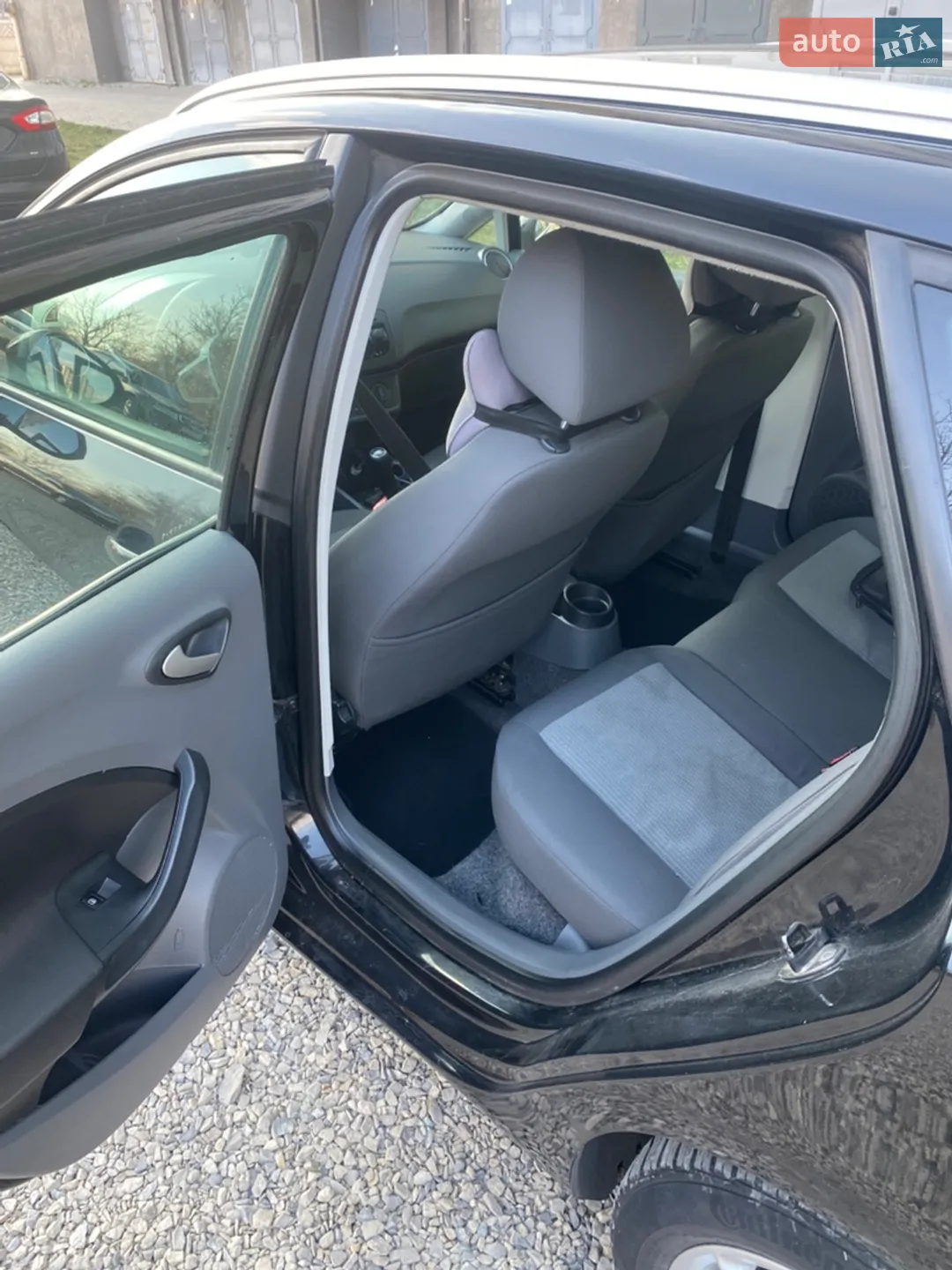 2011 SEAT Ibiza - мініатюра 12