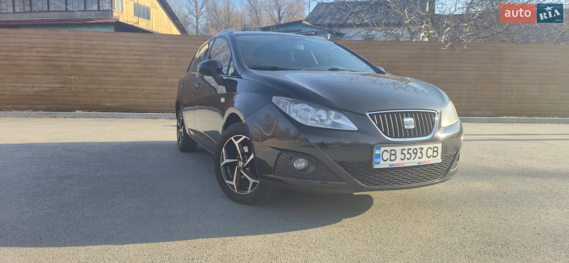2011 SEAT Ibiza - мініатюра 2