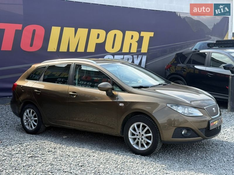SEAT Ibiza 2011 SEAT Ibiza 2011