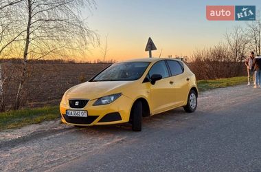Хэтчбек SEAT Ibiza 2011 в Иванкове