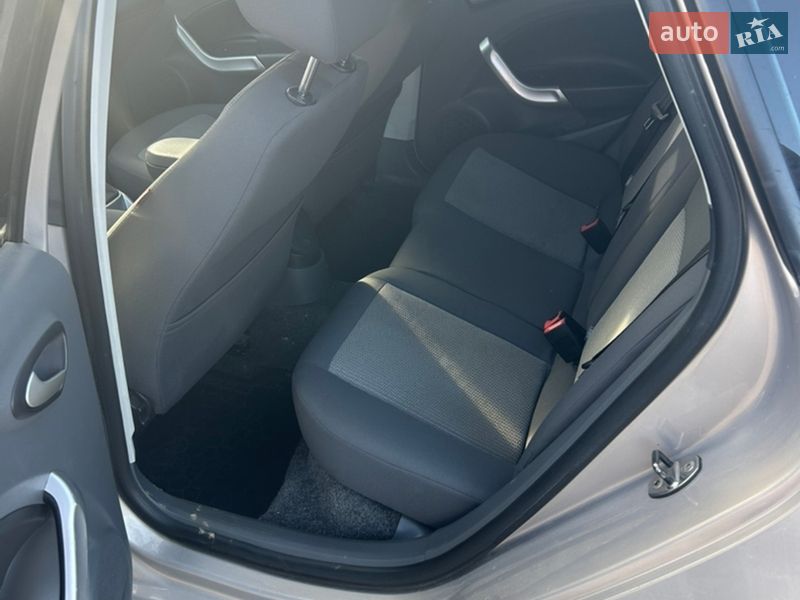 Универсал SEAT Ibiza 2010 в Львове фото 9 Универсал SEAT Ibiza 2010 в Львове