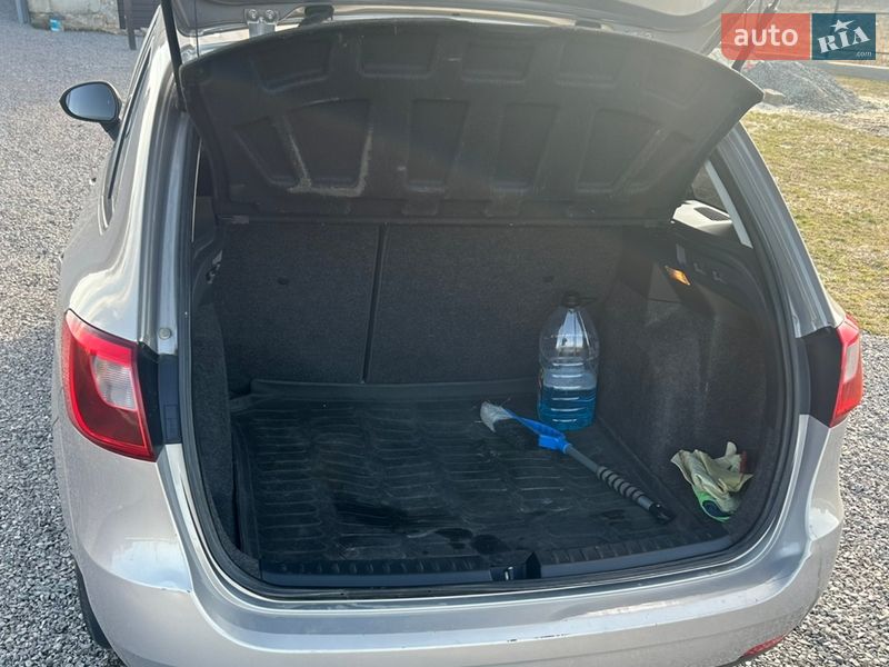 Универсал SEAT Ibiza 2010 в Львове фото 12 Универсал SEAT Ibiza 2010 в Львове