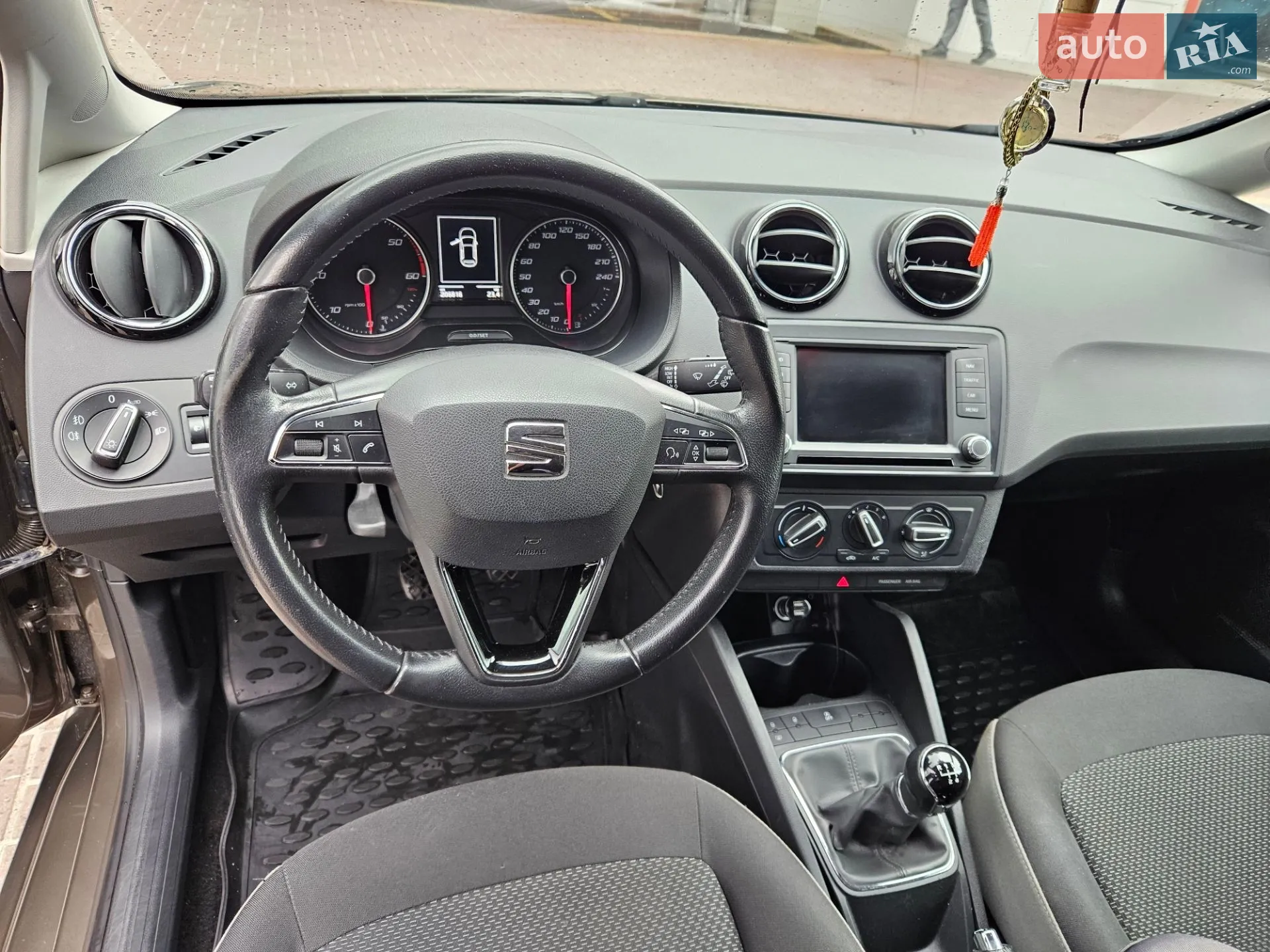 2015 SEAT Ibiza - мініатюра 12
