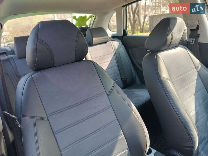 Хетчбек SEAT Ibiza 2006 в Сумах