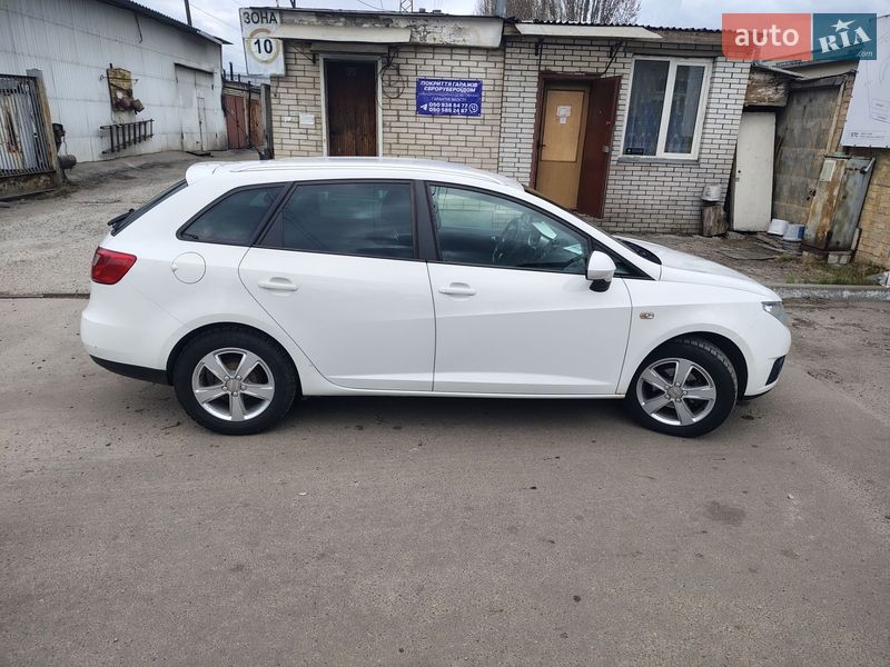 Универсал SEAT Ibiza 2011 в Киеве
