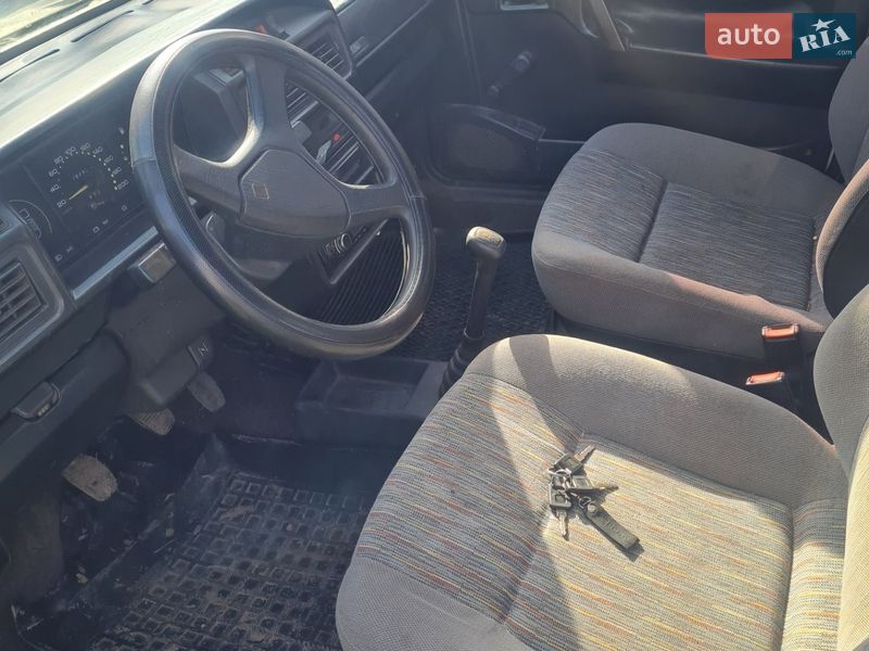 Хэтчбек SEAT Ibiza 1993 в Великой Михайловке фото 5 Хэтчбек SEAT Ibiza 1993 в Великой Михайловке