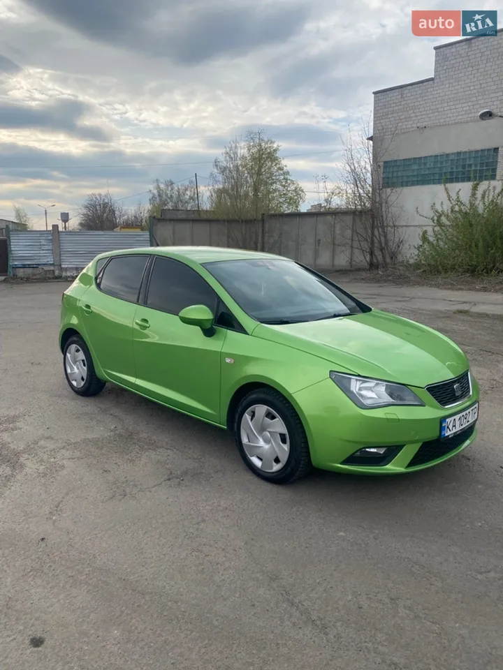 2012 SEAT Ibiza - мініатюра 16