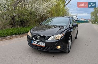 Хетчбек SEAT Ibiza 2010 в Сарнах