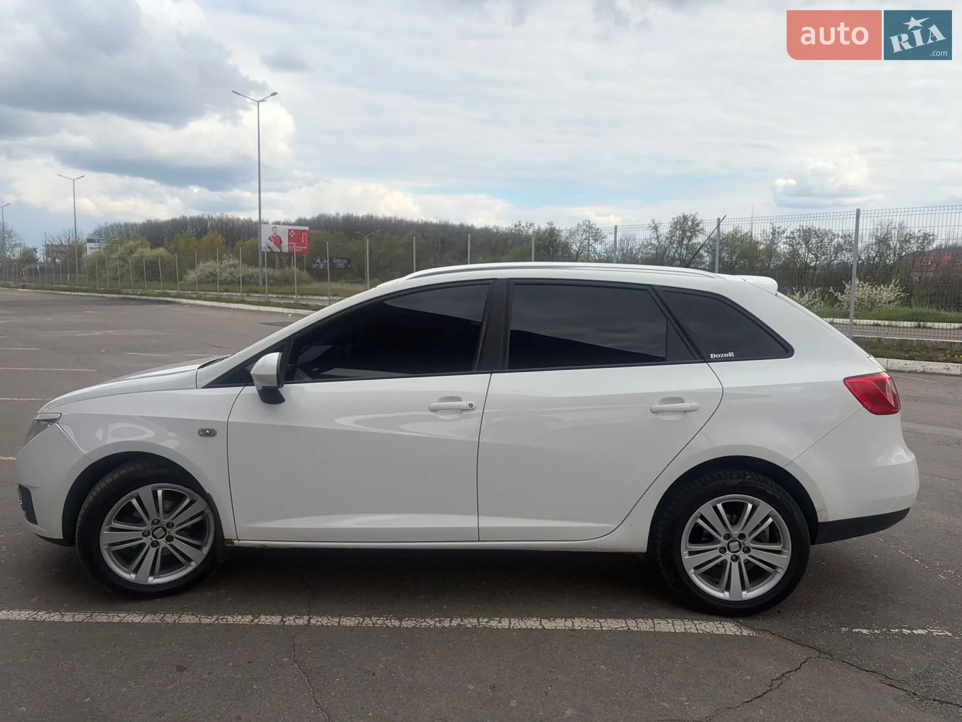 2012 SEAT Ibiza - мініатюра 6
