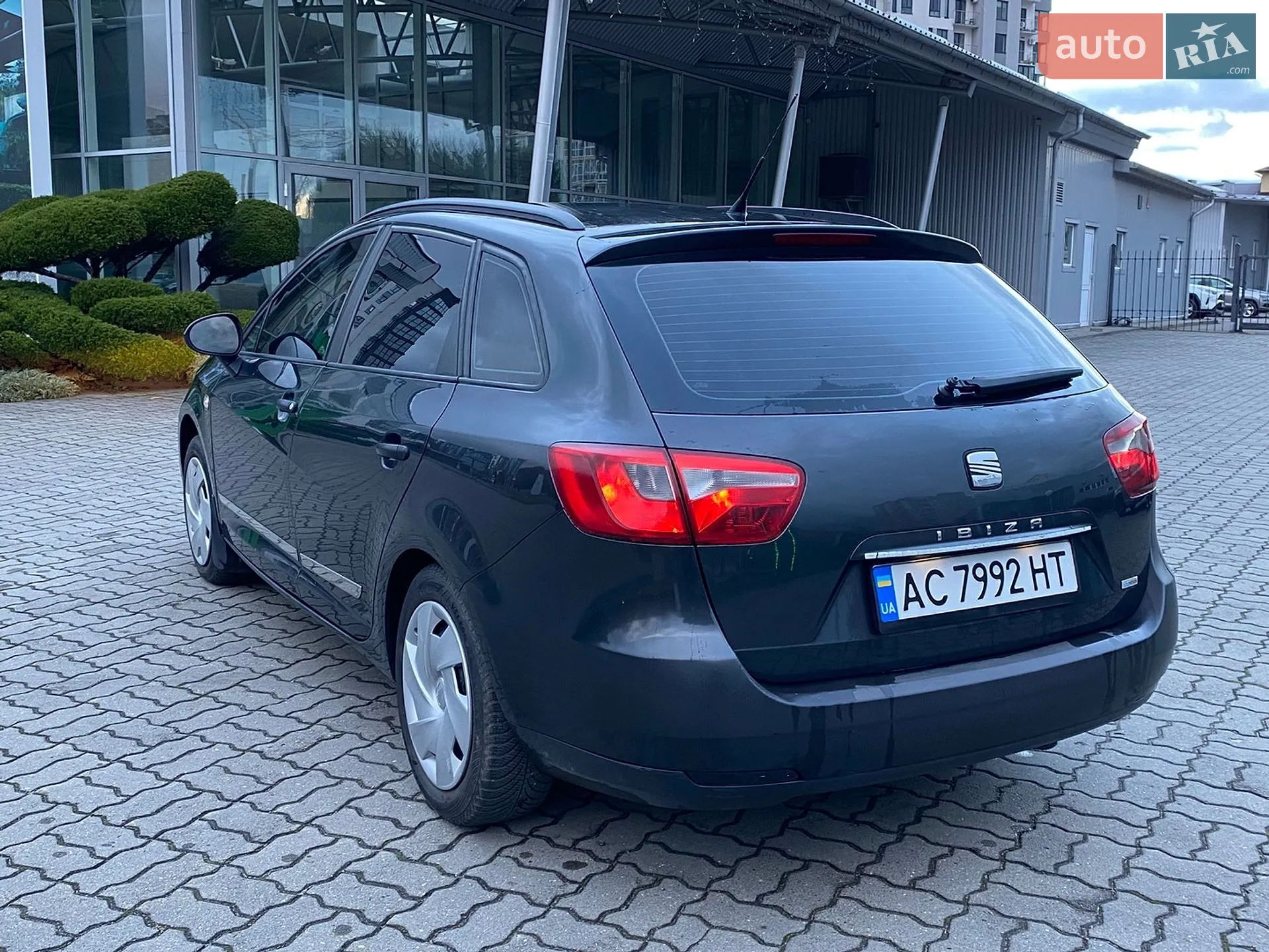 2011 SEAT Ibiza - мініатюра 9
