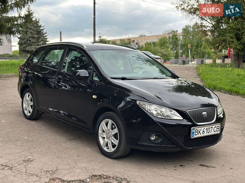 Универсал SEAT Ibiza 2011 в Ровно
