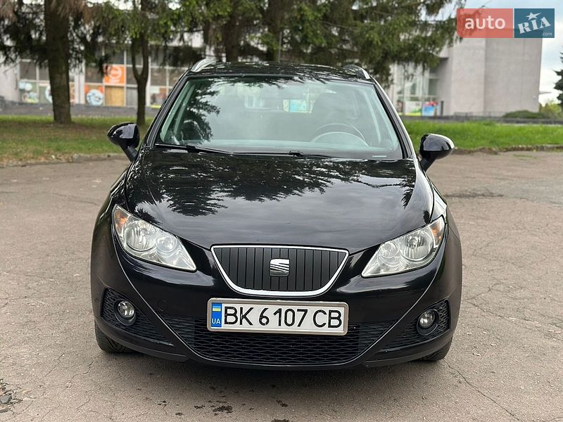 Универсал SEAT Ibiza 2011 в Ровно