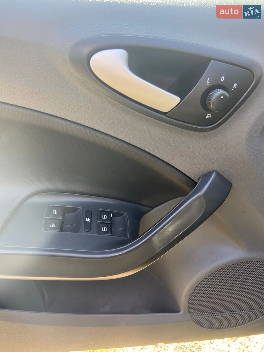 2011 SEAT Ibiza - мініатюра 17