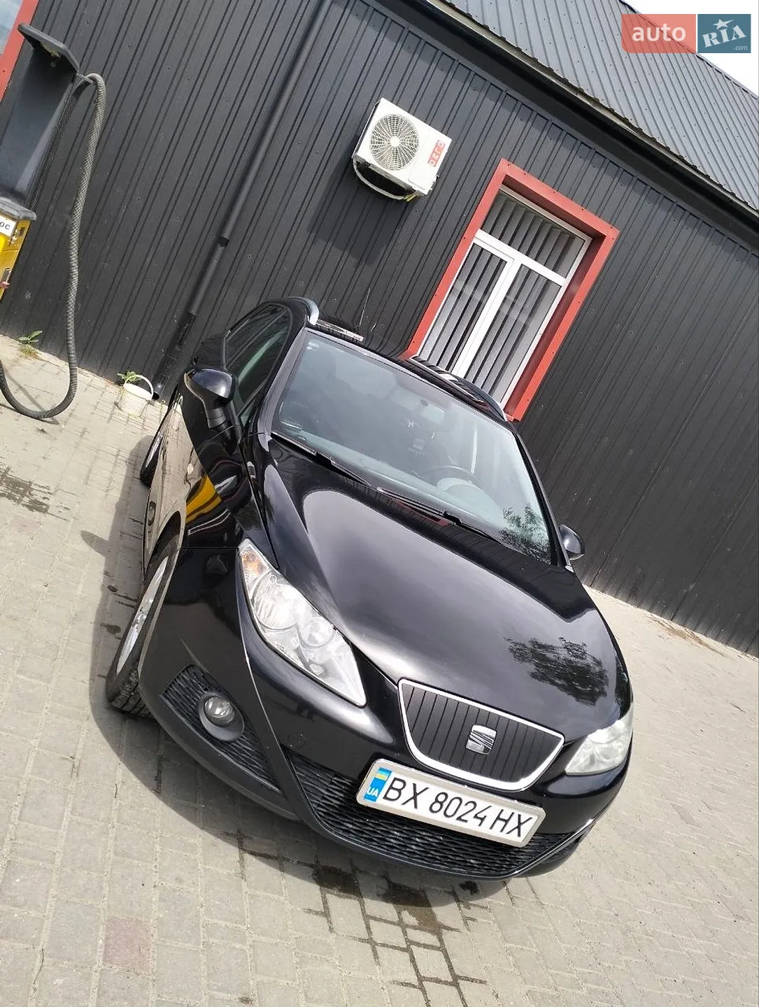 2011 SEAT Ibiza - мініатюра 3