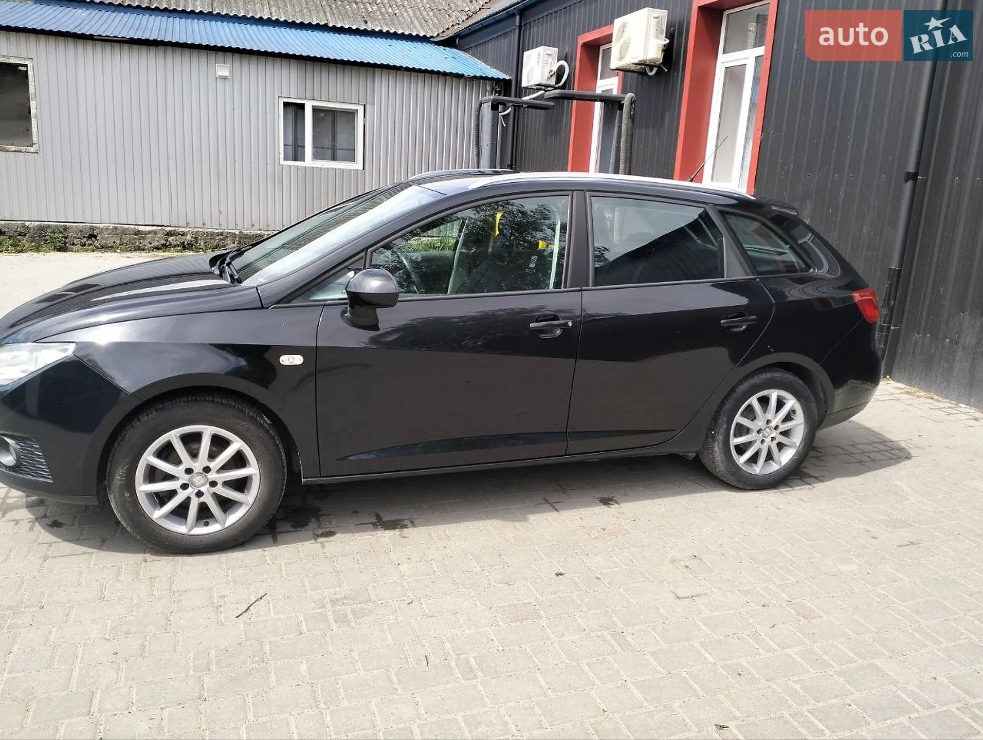 2011 SEAT Ibiza - мініатюра 4