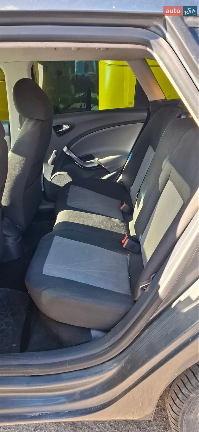 2013 SEAT Ibiza - мініатюра 11