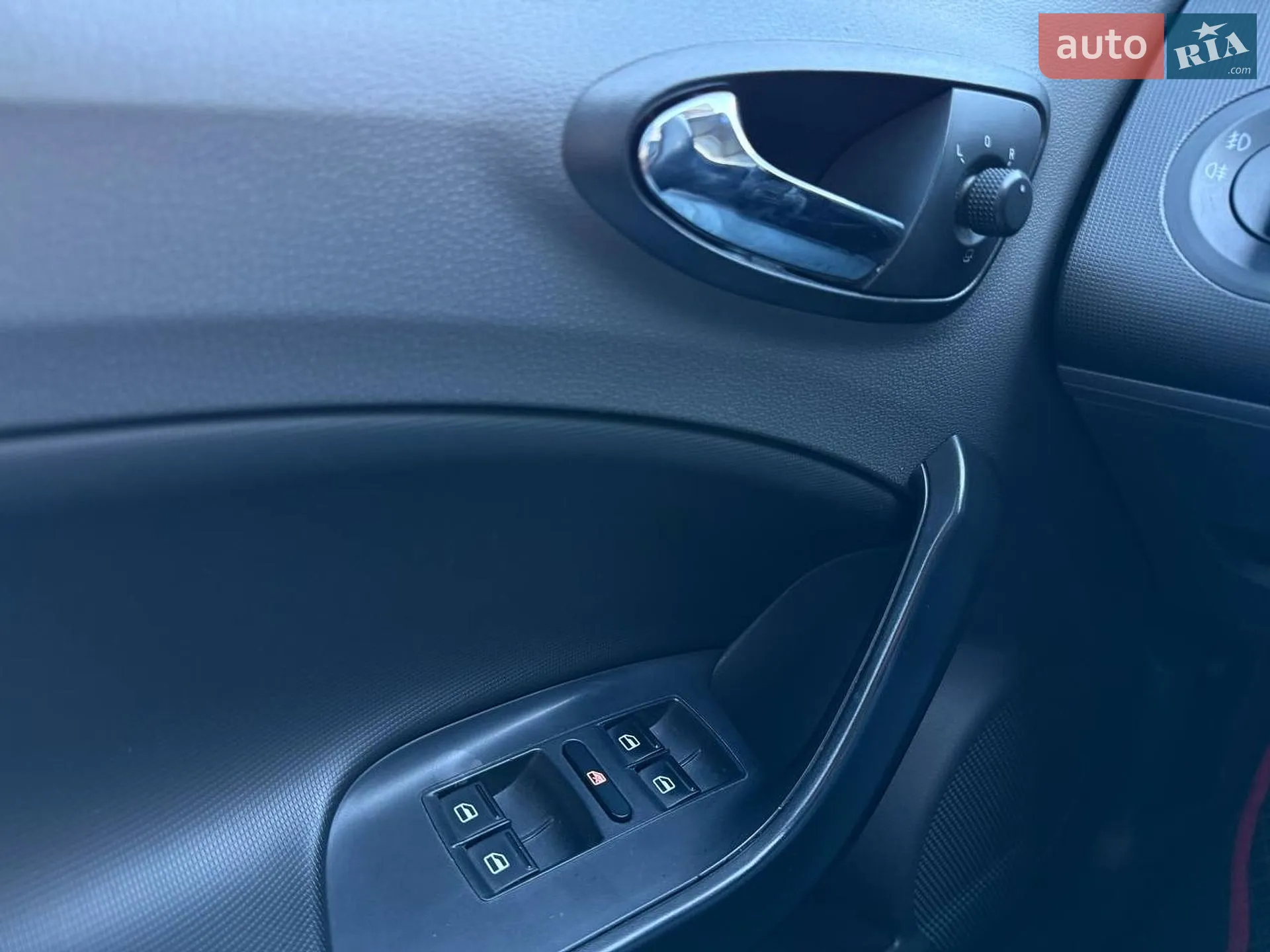 2011 SEAT Ibiza - мініатюра 16