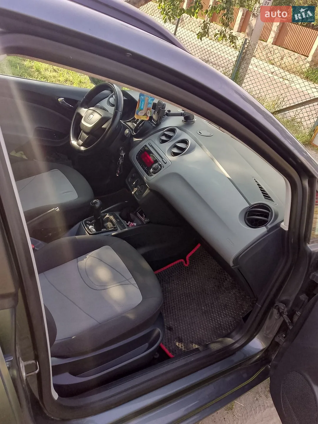 2012 SEAT Ibiza - мініатюра 9