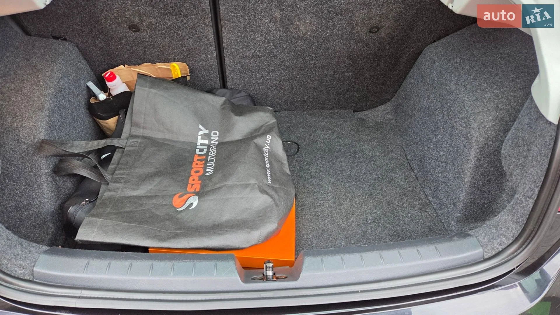 2010 SEAT Ibiza - мініатюра 17